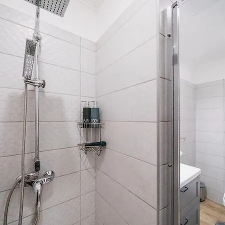 Monbuhim Comfort شقة Veszprém