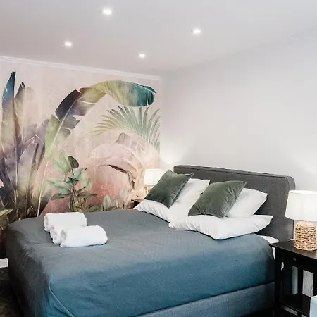 Monbuhim Comfort アパート ヴェスプレーム