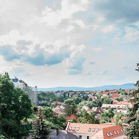 Monbuhim Comfort Veszprém