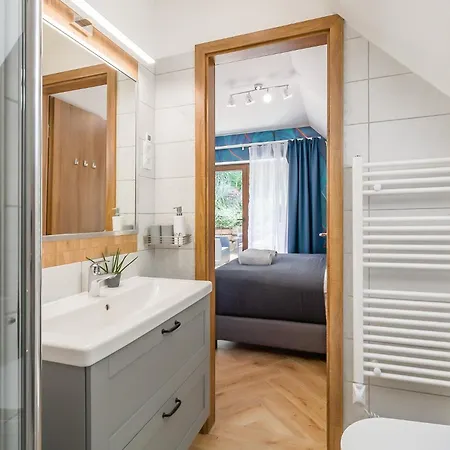 Monbuhim Comfort アパート *